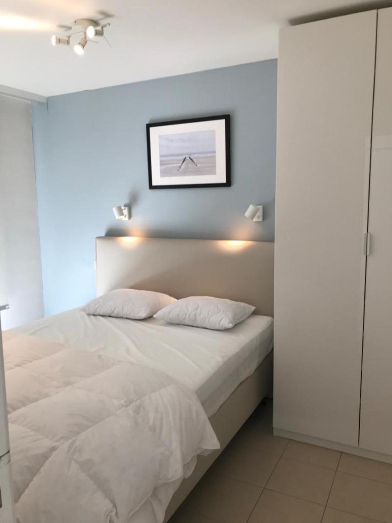 Urbanstay Suites - Beachfront Apartment In Knokke Exterior photo